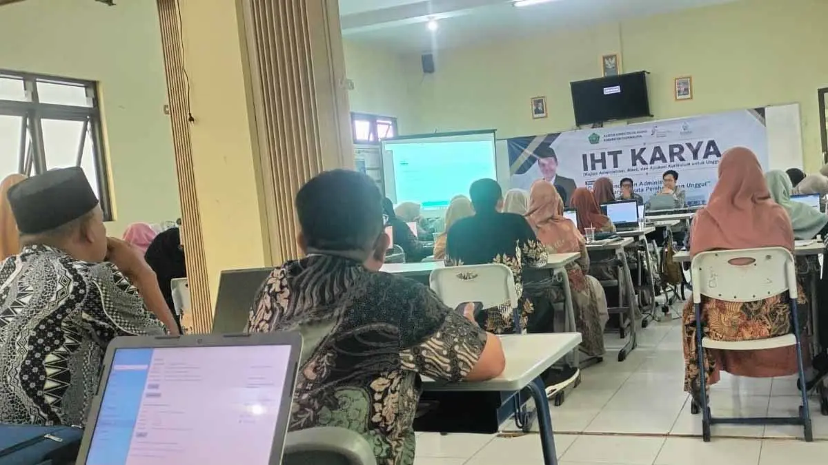MAN 1 Tasikmalaya Dorong Guru Lebih Adaptasi dengan Teknologi MAN 1 Tasikmalaya