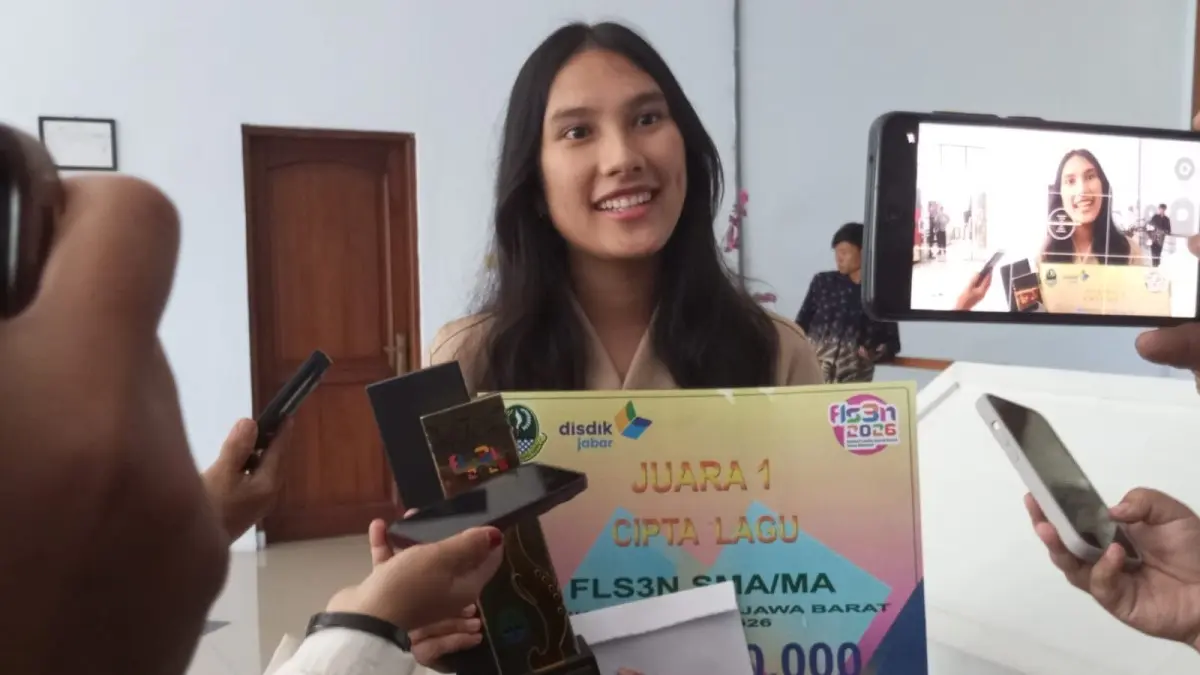 Louisa Cecilia Simamora, Siswi SMAN 1 Ciamis Juara FLS3N Cipta Lagu Jabar, Siap Wakili Jawa Barat ke Nasional Siswi SMAN 1 Ciamis
