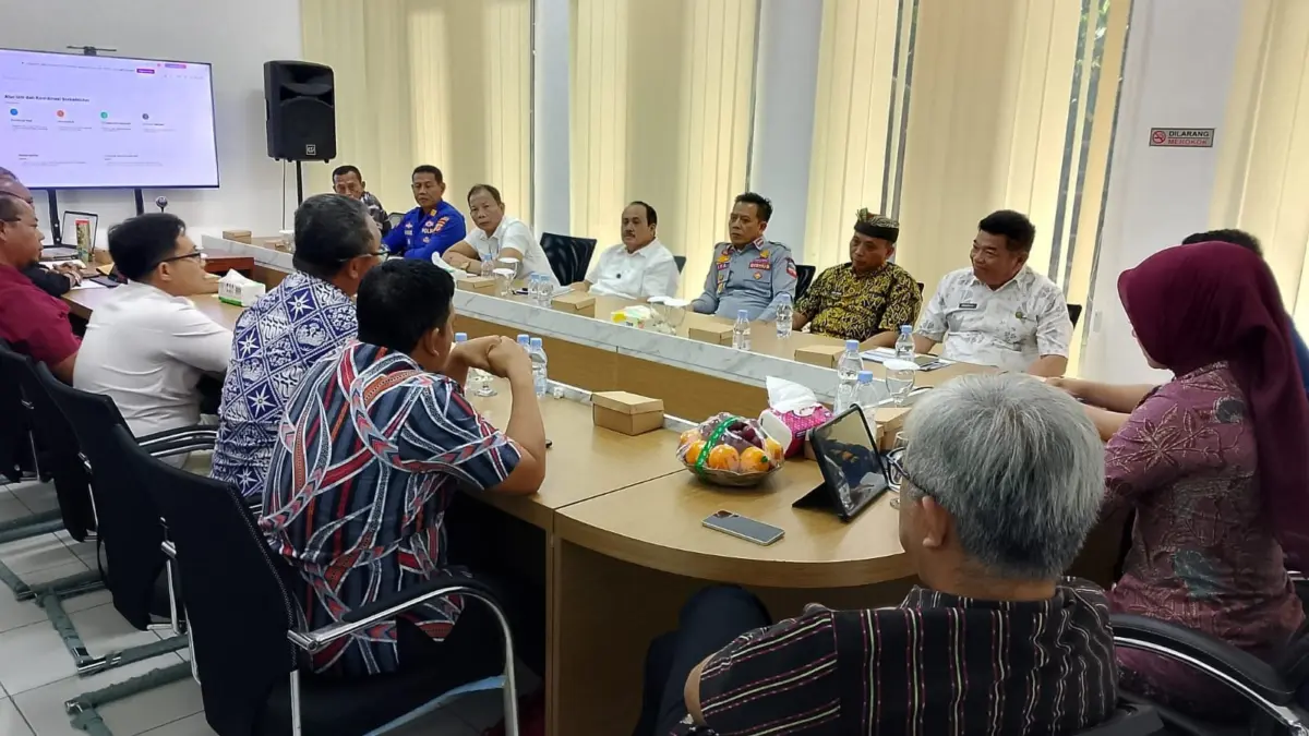 Beracun! Dampak Tumpahan Batu Bara, Air Laut di Pangandaran Mengandung Logam Berbahaya air laut pangandaran beracun, dampak tumpahan batu bara