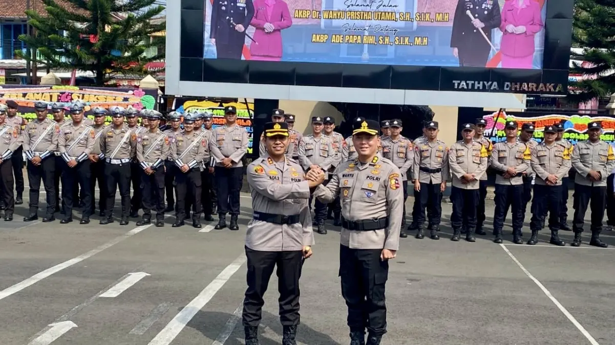 Kapolres Tasikmalaya Berganti, AKBP Ade Papa Rihi Gantikan AKBP Wahyu Pristha Utama Kapolres tasikmalaya