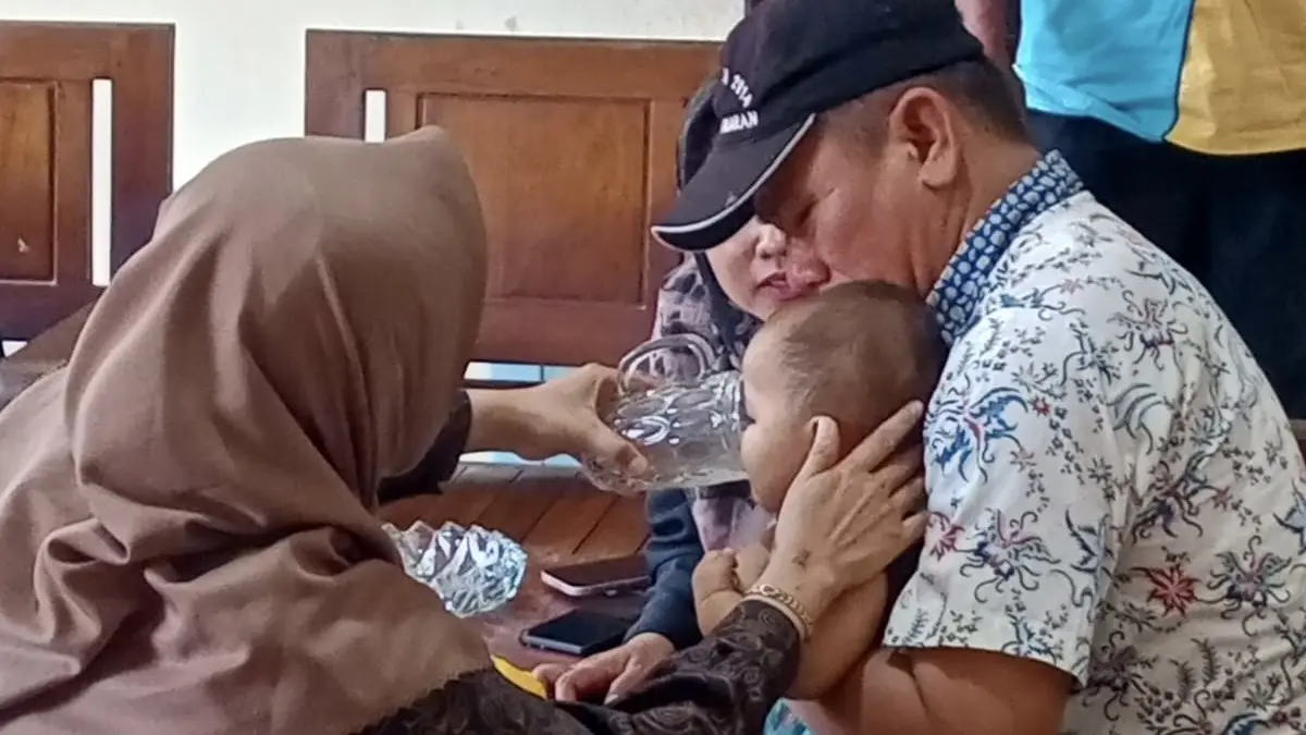 Wanita Misterius Titipkan Bayi Perempuan di Terminal Kalipucang Pangandaran, Lalu Pergi Begitu Saja Kasus Bayi perempuan di terminal kalipucang pangandaran
