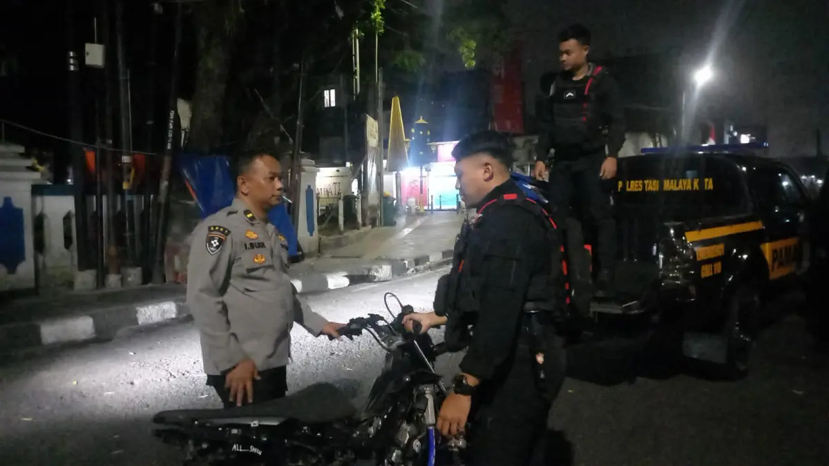 patroli Polres Tasikmalaya Kota incar geng motor