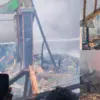kebakaran dua rumah di Gobras