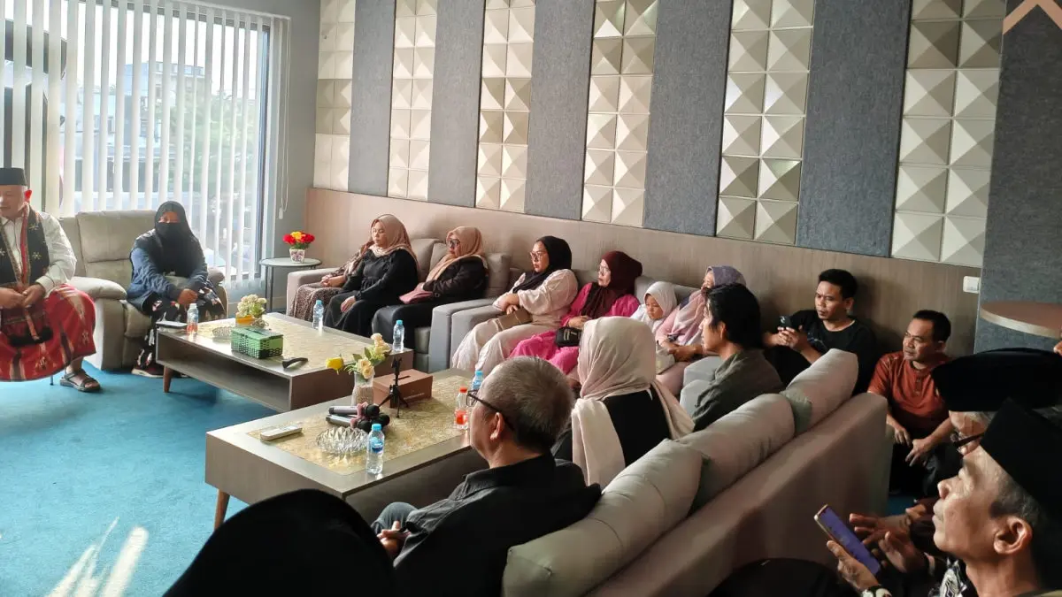 Bukan Pemurtadan, ini Kronologi Rombongan Warga Cibeureum Tasikmalaya ke Jakarta! kronologi rombongan warga Cibeureum ke Jakarta