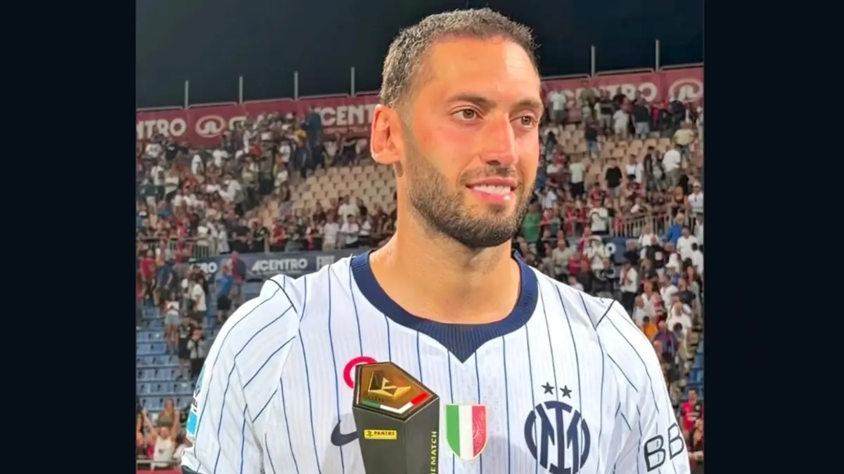 Pemain Inter Terlalu Sering Buang Peluang Emas Saat Kalahkan Cagliari, Jurnalis Italia: Ini Bukan Salah Chivu Hakan Calhanoglu