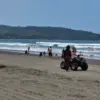 wisatawan pangandaran, hari libur kemerdekaan