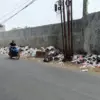 Tumpukan sampah Jalan Nagarawangi Kota Tasikmalaya