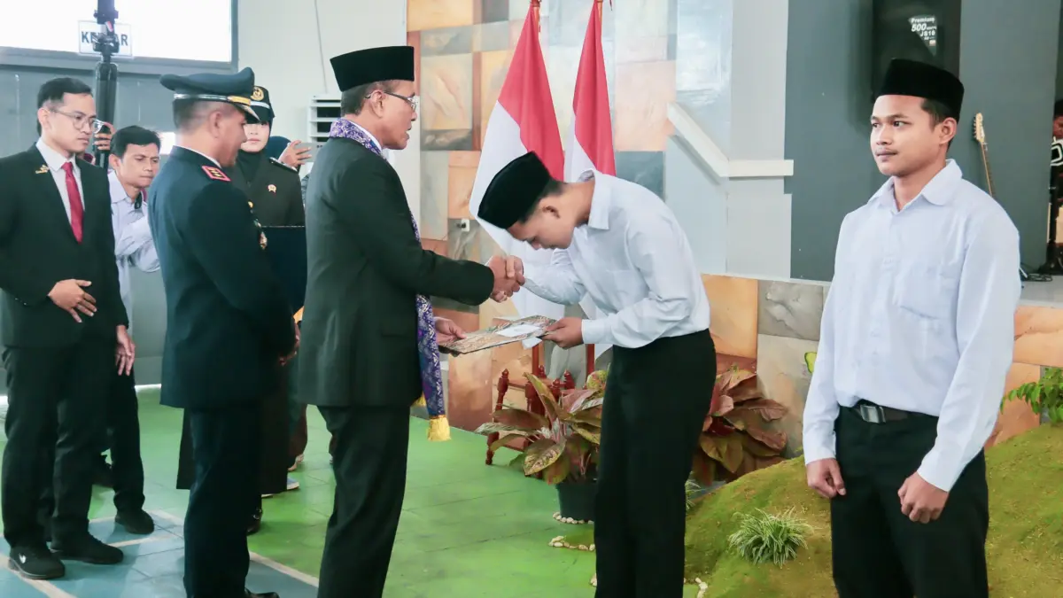 Dapat Remisi HUT Kemerdekaan RI, Empat Warga Binaan Lapas Kelas IIB Kabupaten Ciamis Bebas Empat warga binaan dapat remisi