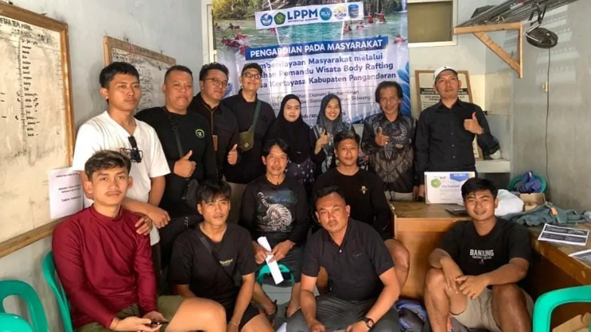 Unsil Bekali Pemandu Body Rafting Pangandaran dengan Pelayanan Prima dan Digitalisasi pelatihan pemandu body rafting Pangandaran
