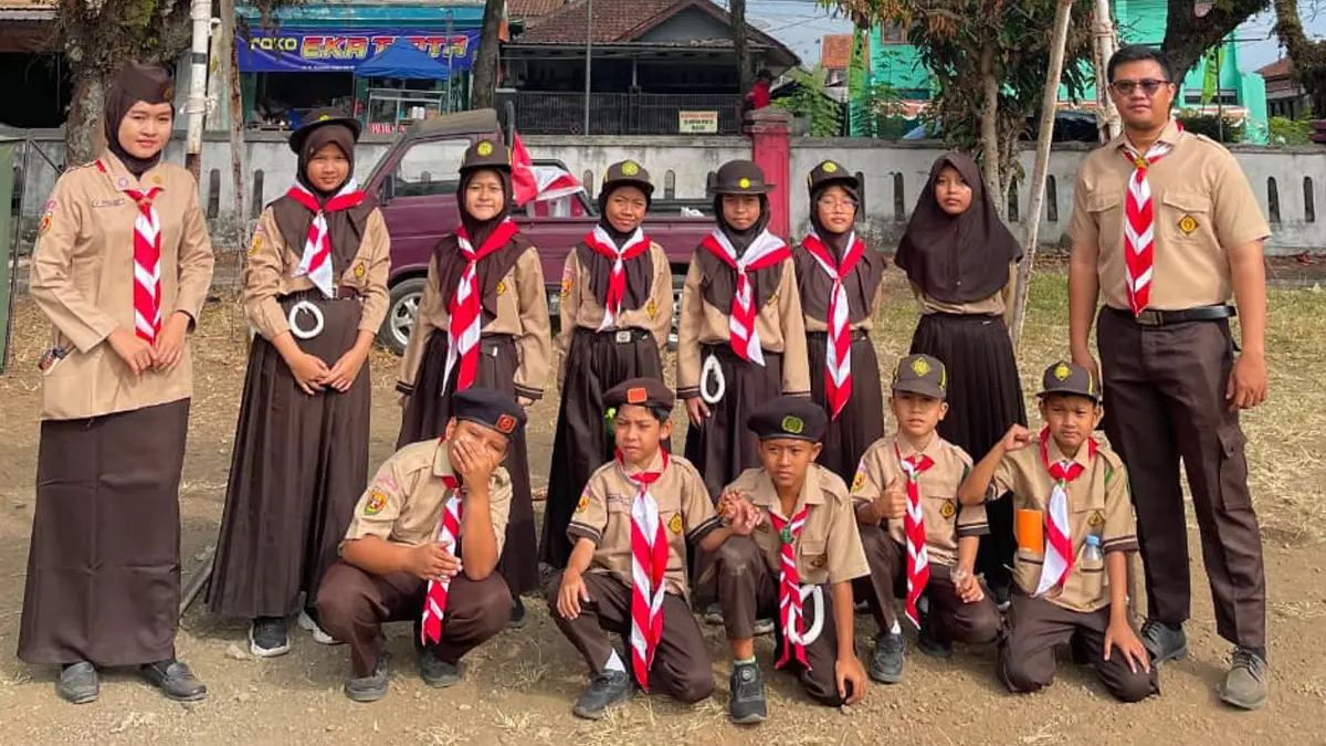 Hari Pramuka ke-65, SD Islam Al Misbah Perkuat Pendidikan Karakter Siswa pendidikan karakter melalui Pramuka
