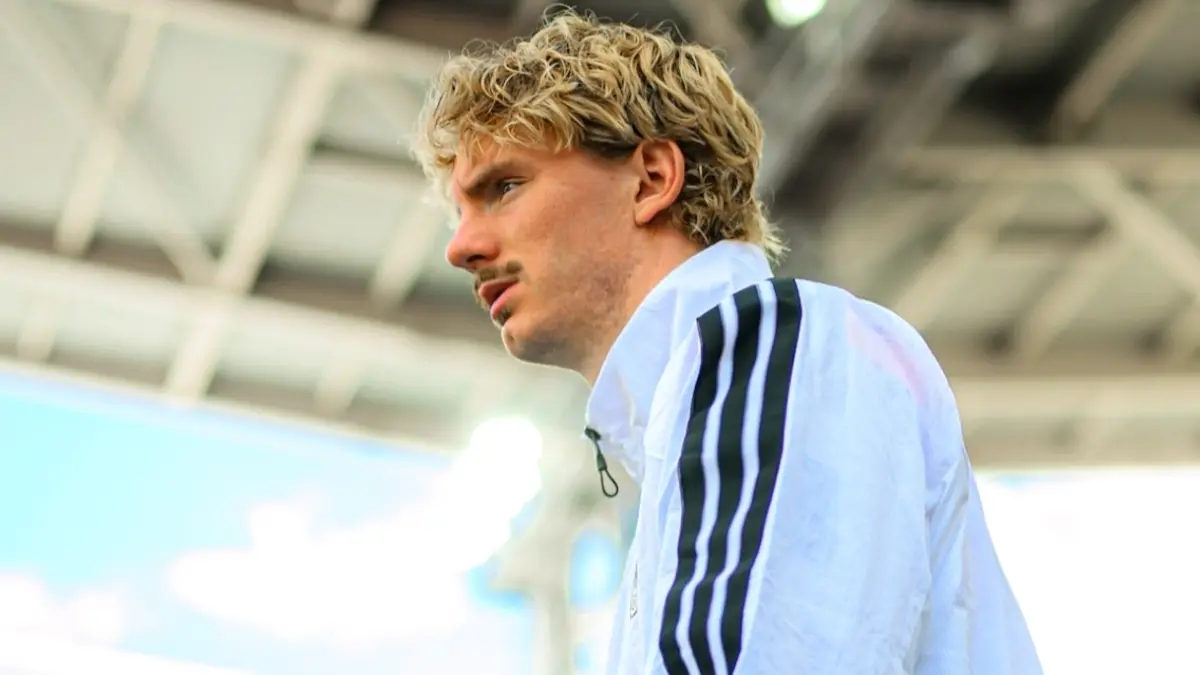Siapa Nick Woltemade? Raksasa Tidur dari Jerman yang Ingin Diboyong Juventus di Hari Terakhir Bursa Transfer Nick Woltemade