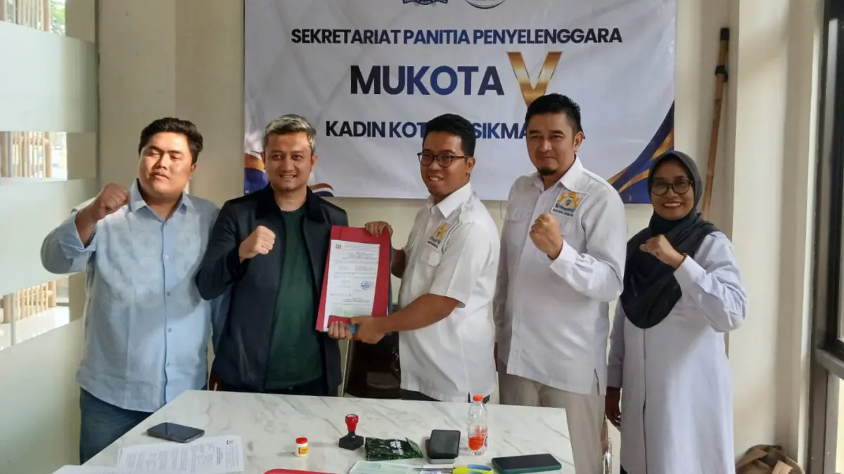 Asep Saepulloh Kembalikan Berkas Caketum KADIN Kota Tasikmalaya, Janjikan Perluasan Manfaat untuk UMKM Asep Saepulloh caketum KADIN Kota Tasikmalaya