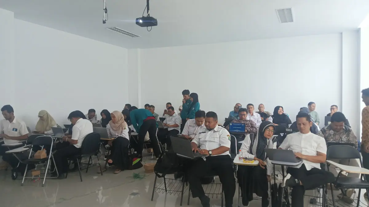 UMB AI Educator Day 2026 Dorong Digitalisasi Sekolah pemanfaatan AI untuk guru di Tasikmalaya