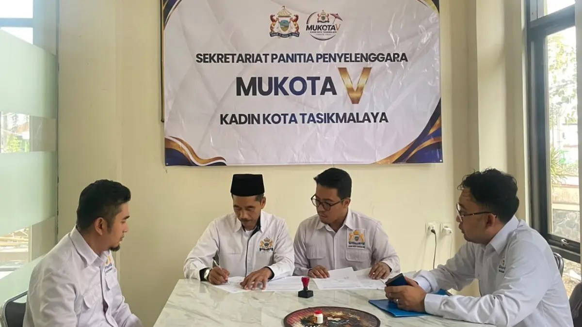 MUKOTA V KADIN