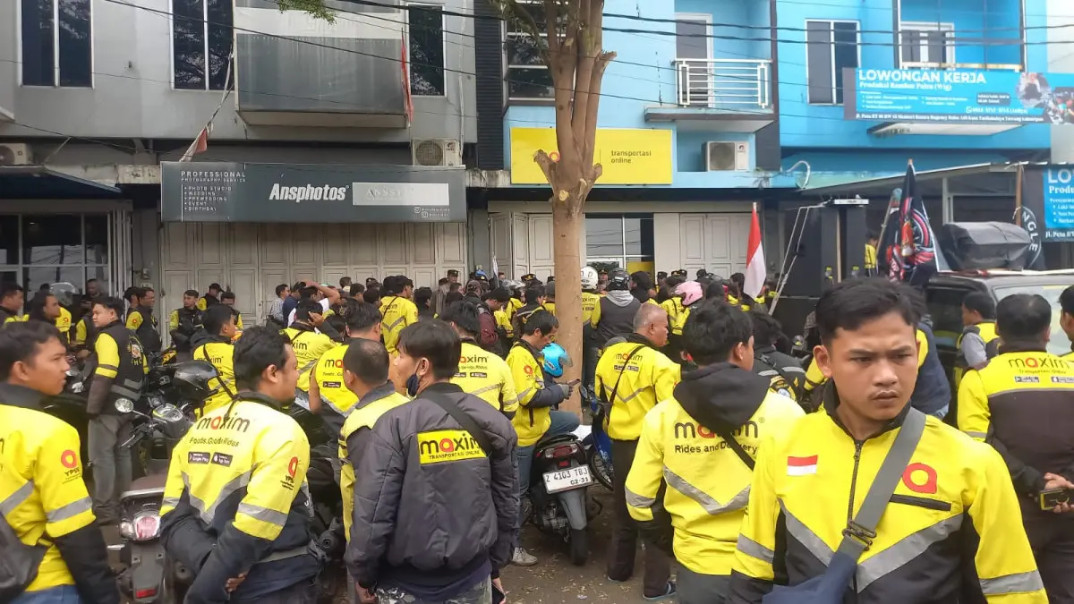 Ojol Tasikmalaya Soroti Potongan hingga 28 Persen, Aplikator Didesak Setop Gerus Penghasilan Driver potongan ojol Tasikmalaya 28 persen