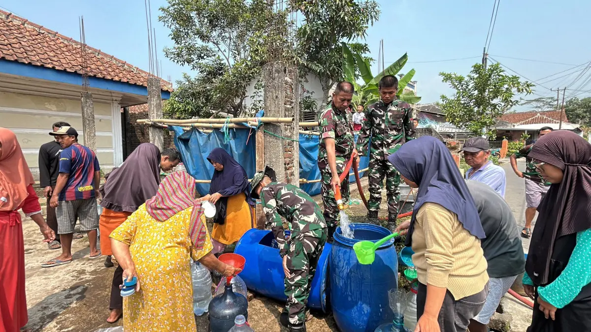 Kemarau Masih Melanda Kota Tasikmalaya, 1,7 Juta Liter Air Bersih Telah Disalurkan distribusi air bersih