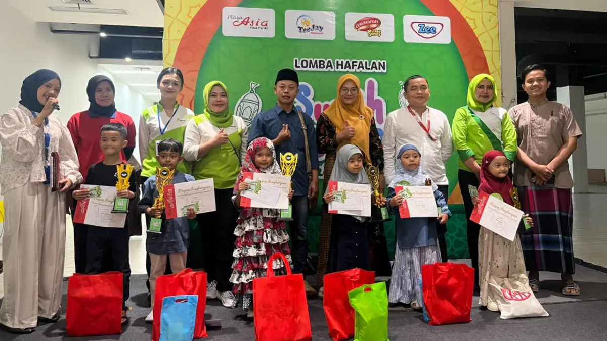 Lomba Hafalan Surah Pendek di Plaza Asia Tasikmalaya Jadi Ajang Asah Keberanian dan Cinta Al-Qur’an Lomba Hafalan Surah Pendek