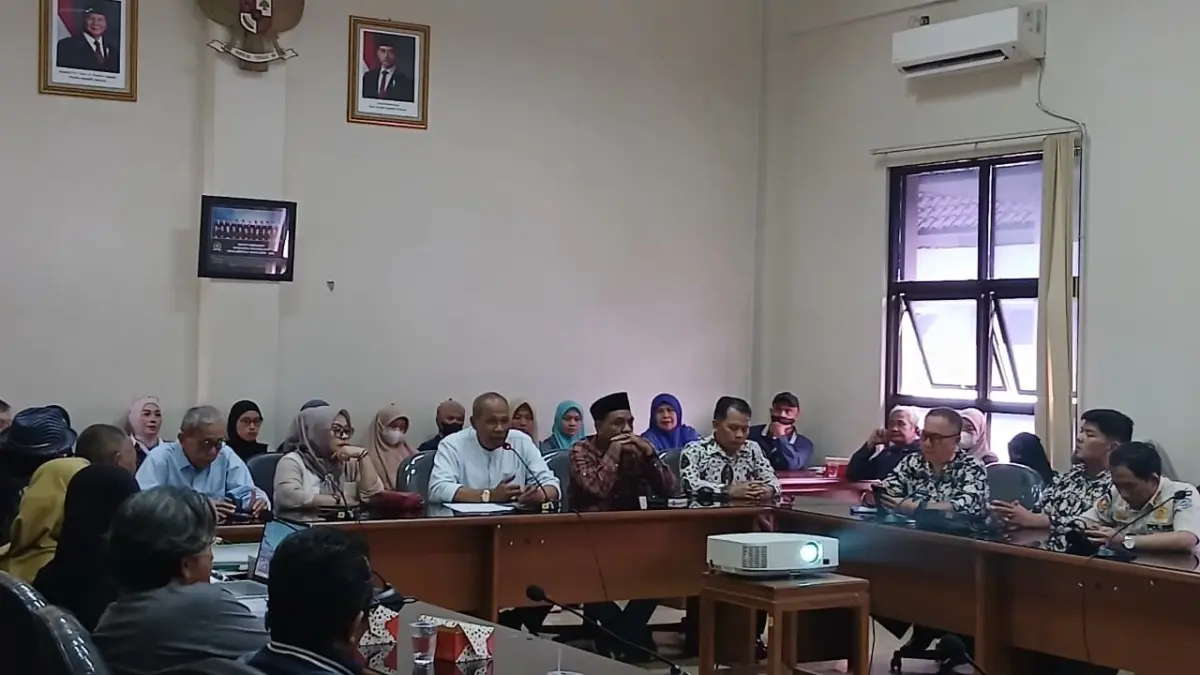 PKL Dadaha, DPRD Kota Tasikmalaya