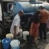 Distribusi bantuan air bersih bpbd kota tasikmalaya