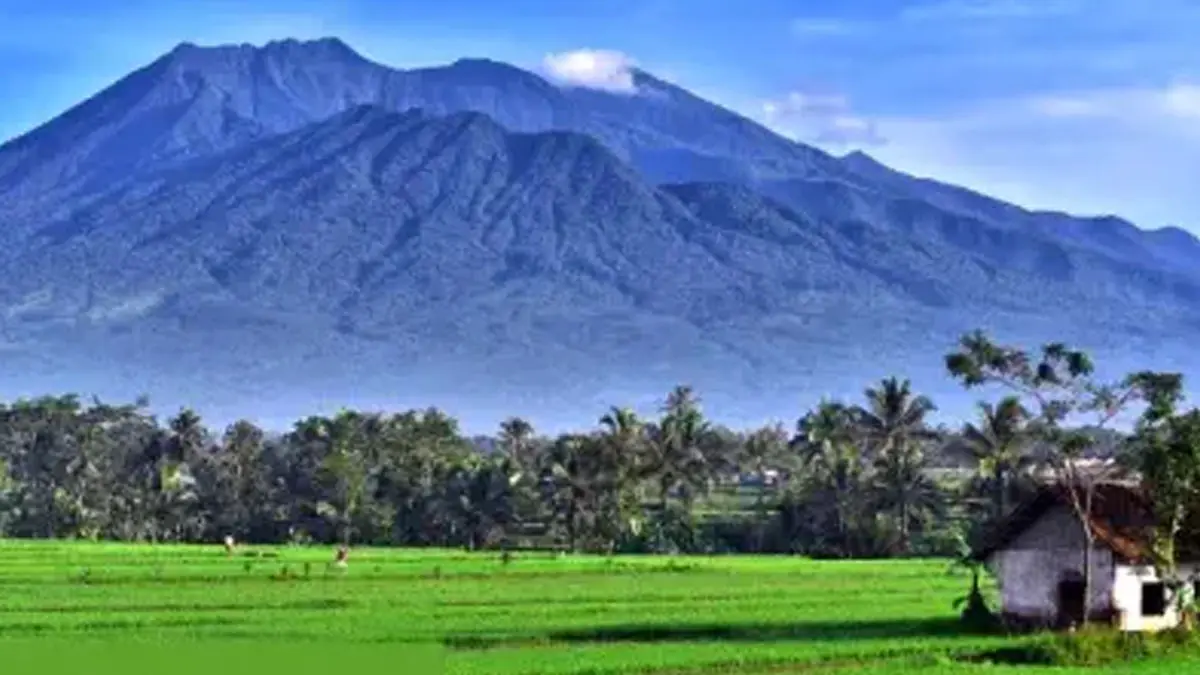 Panas Bumi Gunung Galunggung Akan Dimanfaatkan untuk PLTP, WALHI Jabar Khawatirkan Dampak Lingkungan panas bumi galunggung