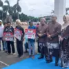 Becak listrik hut kota