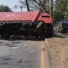 Kecelakaan truk ekspedisi Jalan Sewaka Kota Tasikmalaya