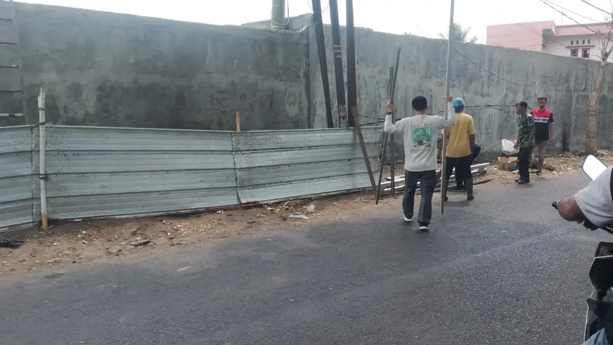 Parah dan Terus Berulang, TPS Liar di Jalan Lukmanul Hakim Kota Tasikmalaya Dipasangi Pagar TPS Liar Jalan Lukmanul Hakim