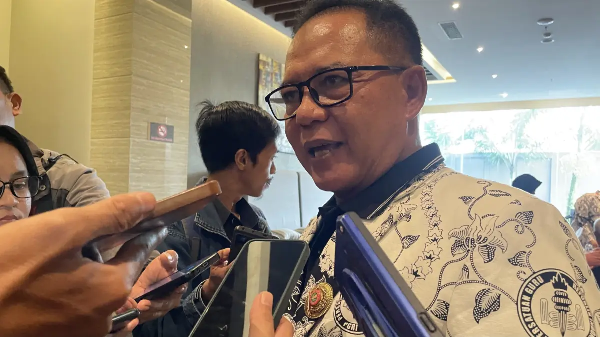 Soal Wacana Penerapan Kebijakan Siswa Tak Naik Kelas, PGRI Kota Tasikmalaya Soroti Landasan Regulasi siswa tak naik kelas kemendikdasmen