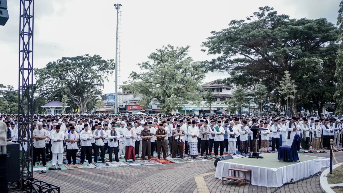 Krisis Air Kian Terasa, Ribuan Warga Ciamis Gelar Salat Istisqa Salat iatisqa ciamis