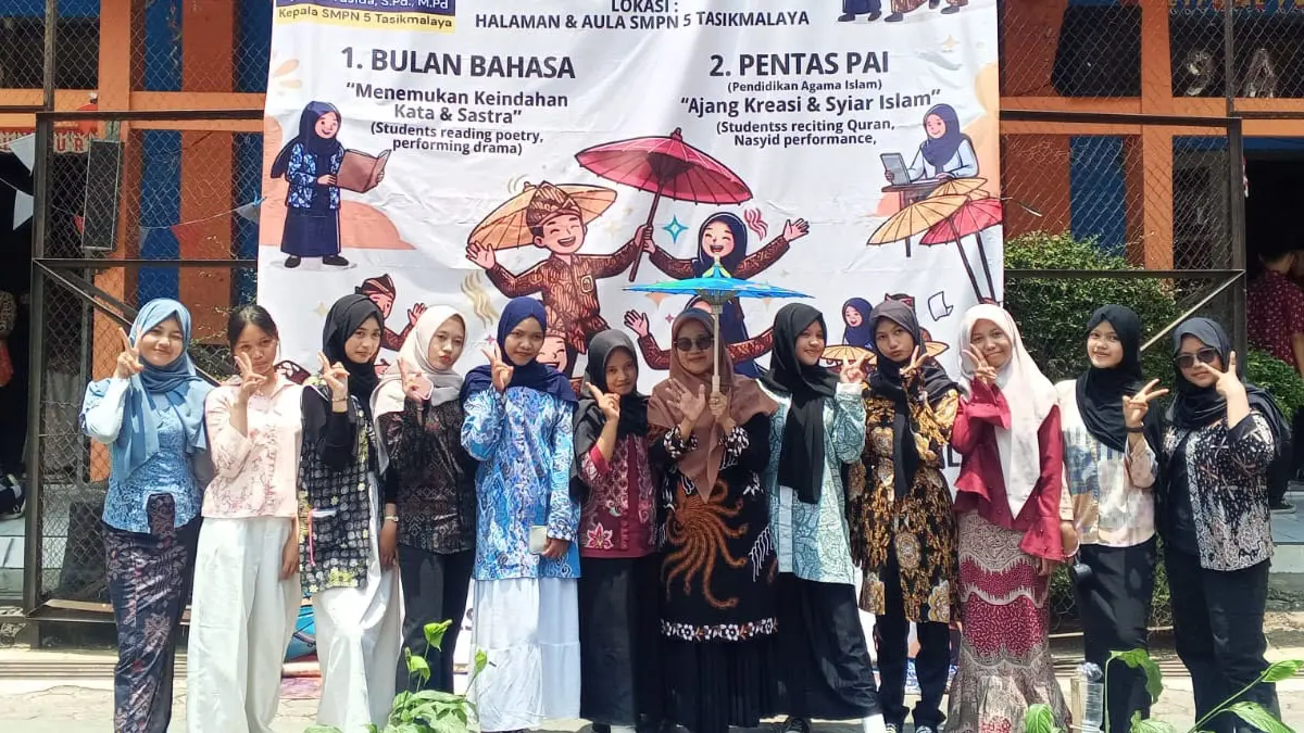 Festival seni dan budaya SMPN 5 Tasikmalaya